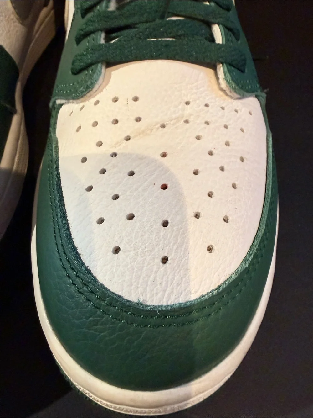 Jordan 1 retro High-Top Sneakers in gorge Green, White & Silver size 12.5